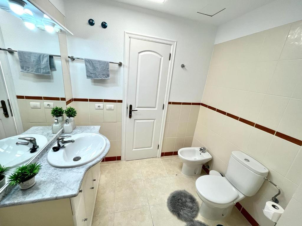 Great View Over The Ocean In Apartment Bianca With Wifi And Pool Chayofa Luaran gambar